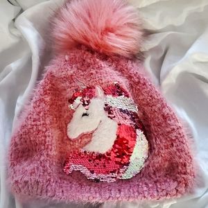 Girls sz large/xlarge unicorn  hat